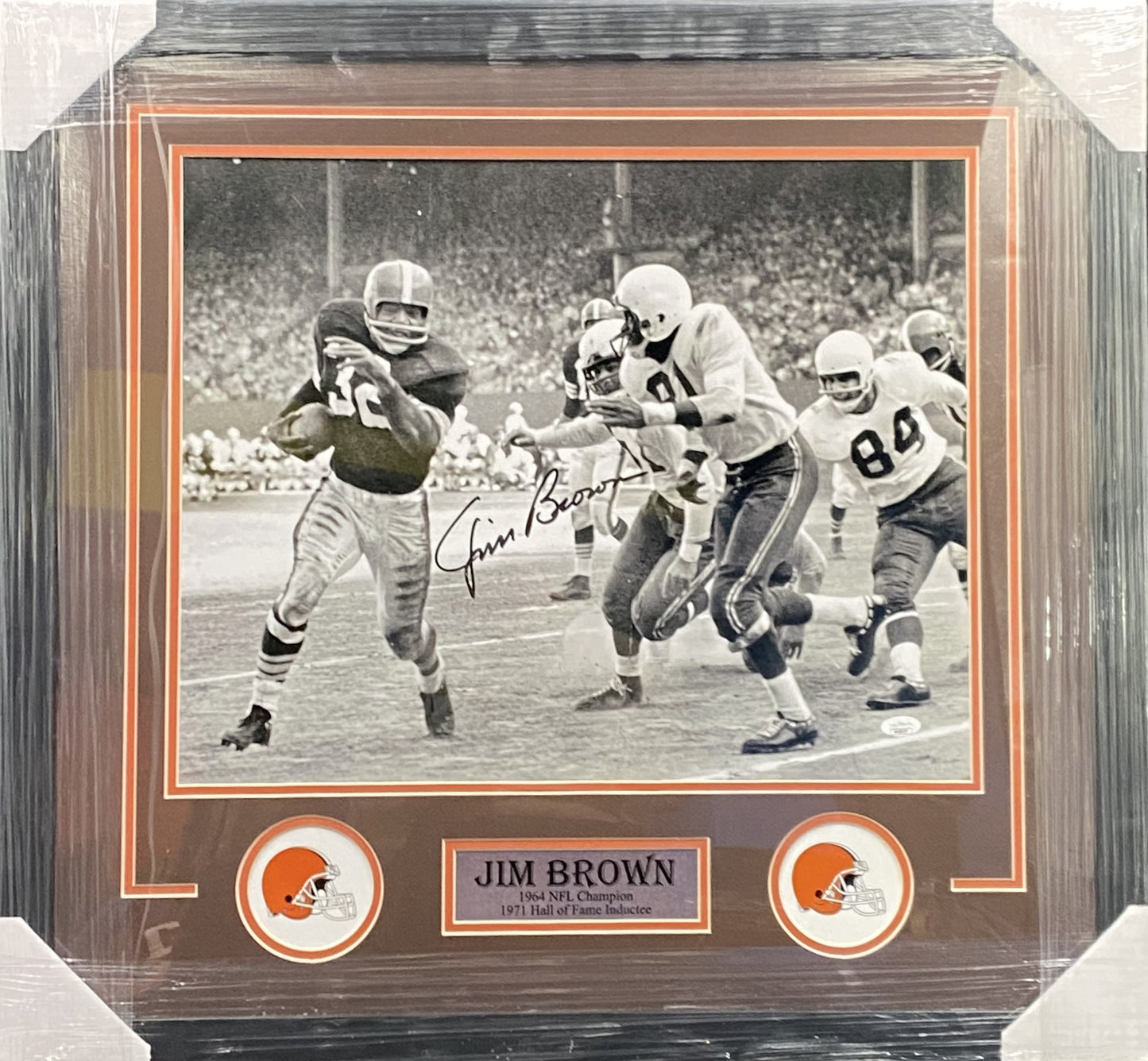 Cleveland Browns Jim Brown Signed 16x20 Photo Framed & Matted with JSA COA