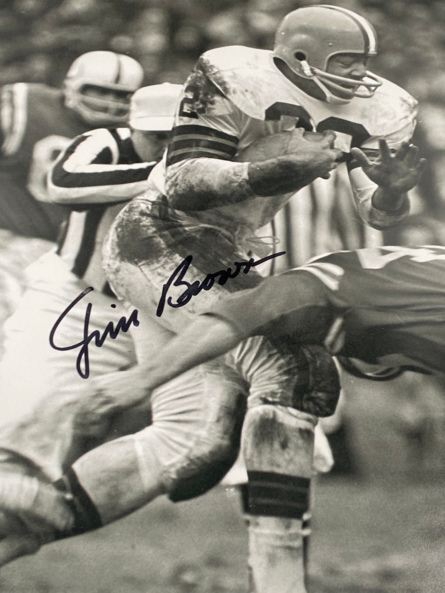 Cleveland Browns Jim Brown Signed 16x20 Photo Framed & Matted with JSA COA