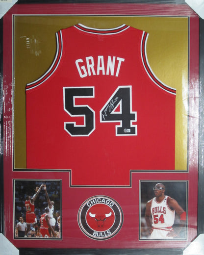 Chicago Bulls Horace Grant Hand Signed Autographed Custom Red Jersey Framed & Matted with BECKETT COA