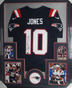New England Patriots Mac Jones SIGNED Framed Matted Jersey BECKETT COA