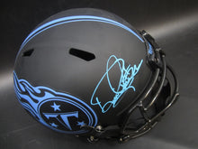 Load image into Gallery viewer, Tennesse Titans Derrick Henry SIGNED Full-Size REPLICA Helmet With FANATICS COA