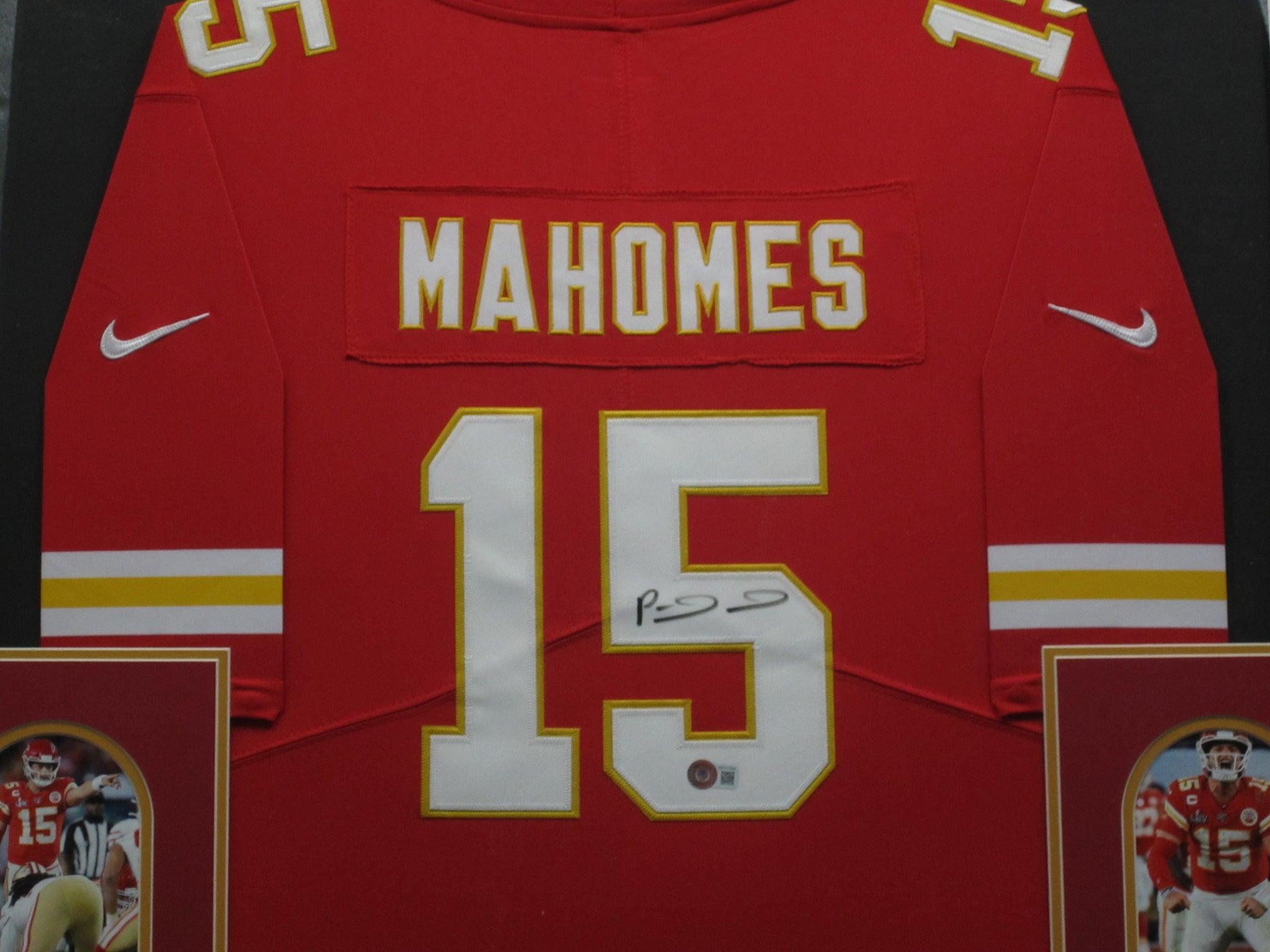 Framed Patrick Mahomes Framed Jersey LED Lights Kansas City Chiefs Signed