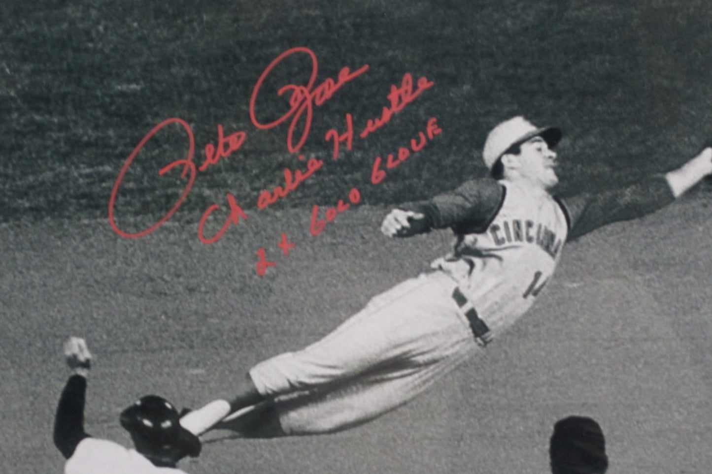 Cincinnati Reds Pete Rose Hand Signed Autographed Large Photo with Charlie Hustle & 2X Gold Glove Inscriptions Custom Framed & Matted with PSA COA