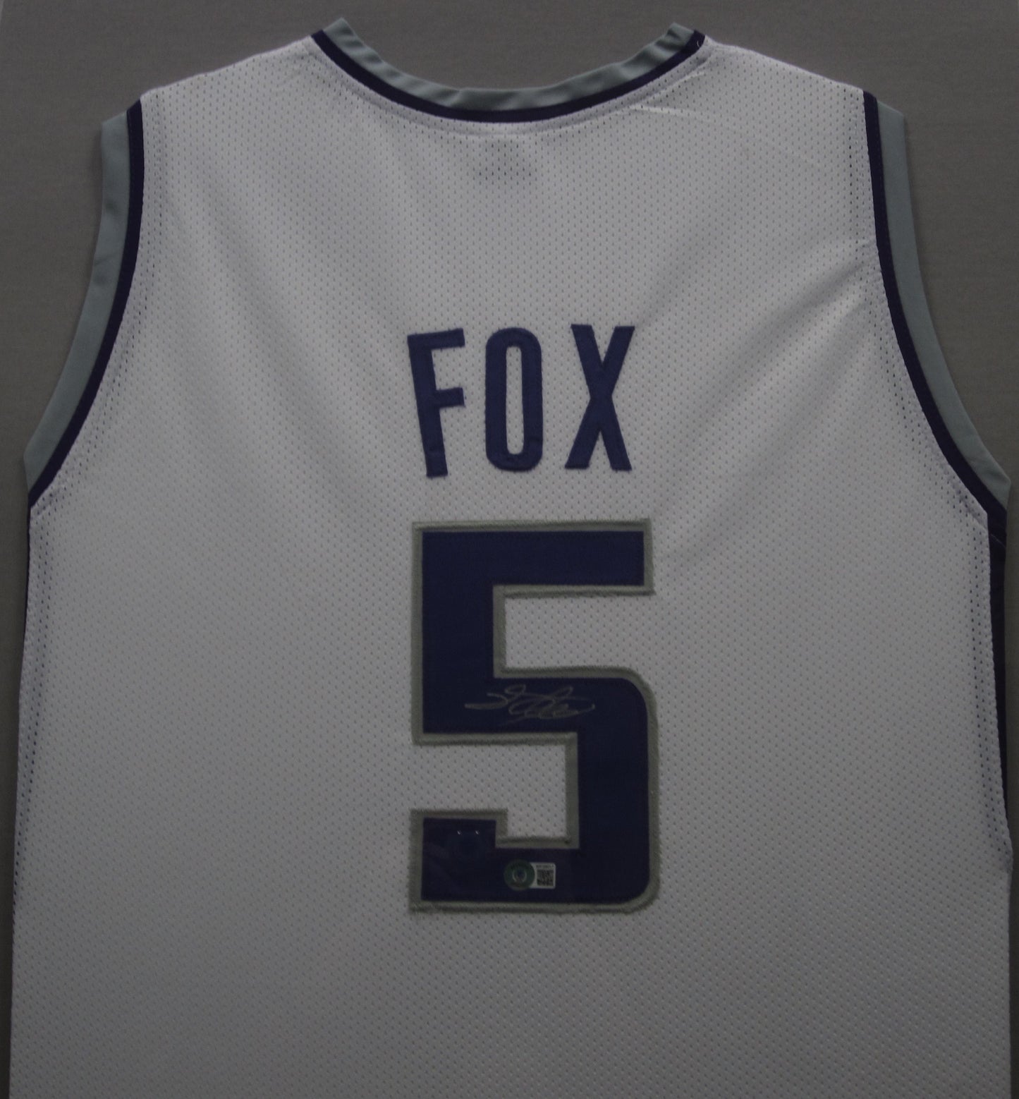 Sacramento Kings De'Aaron Fox Hand Signed Autographed Custom White Jersey Framed & Matted with BECKETT COA