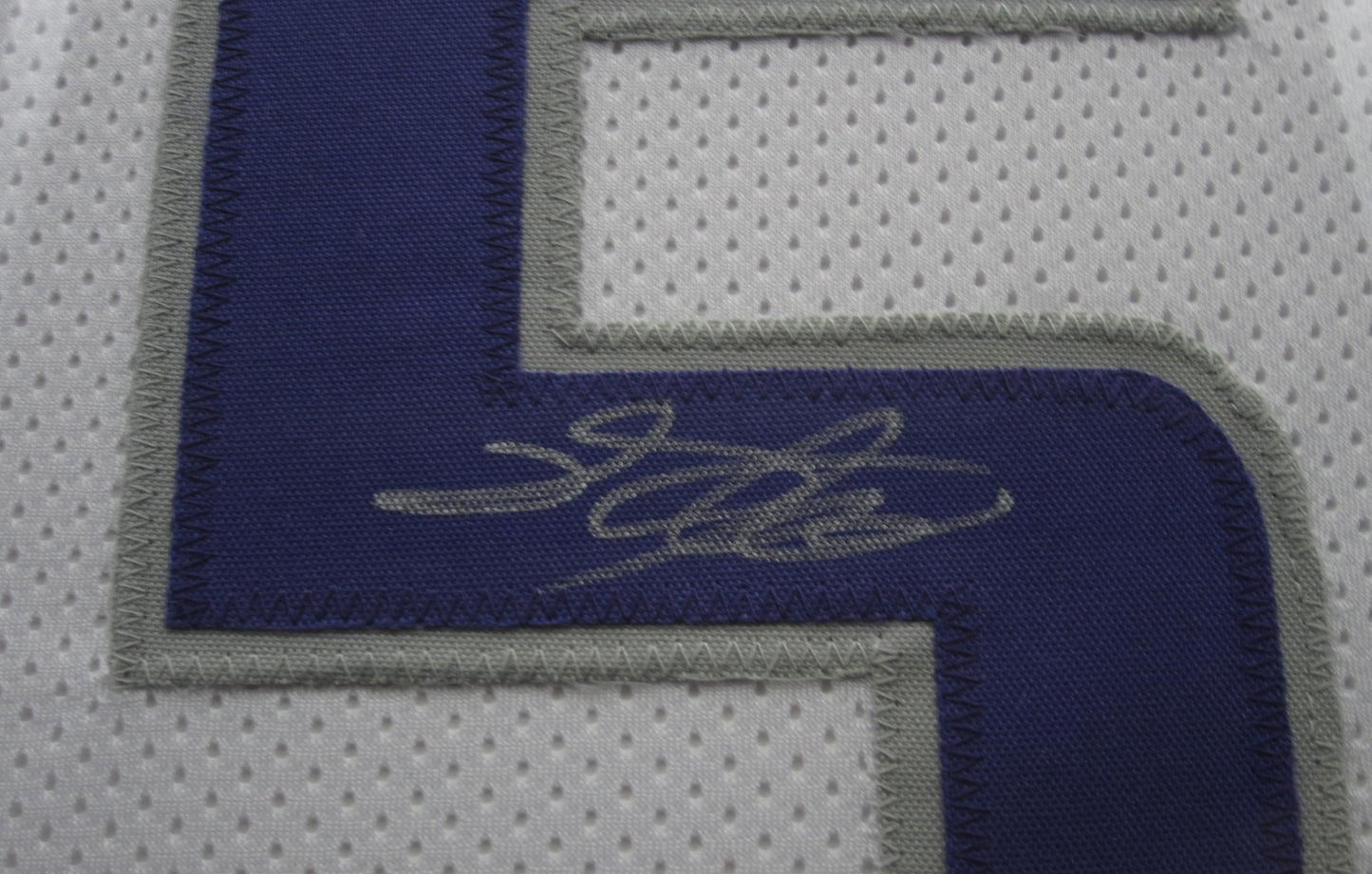 Sacramento Kings De'Aaron Fox Hand Signed Autographed Custom White Jersey Framed & Matted with BECKETT COA