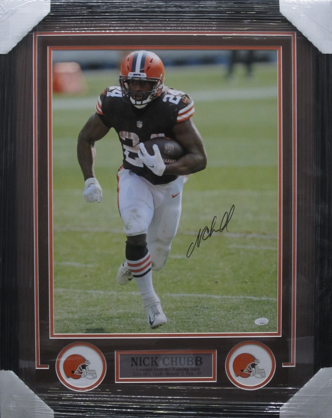 Cleveland Browns Nick Chubb Signed 16x20 Photo Framed & Matted with JSA COA