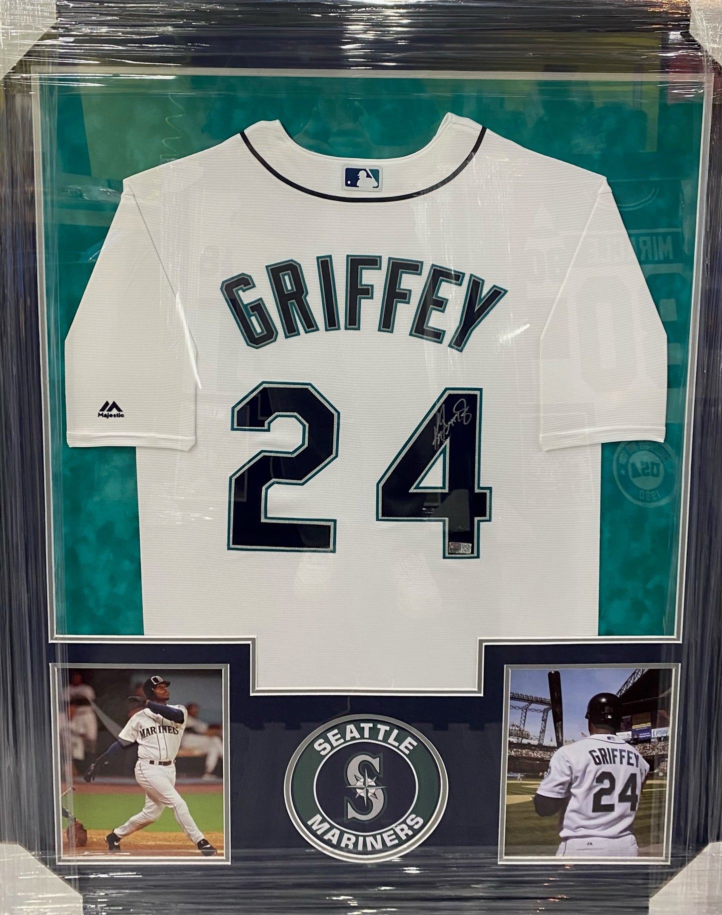 Jersey Framing - Vertical Style with Two 8x10 Pictures